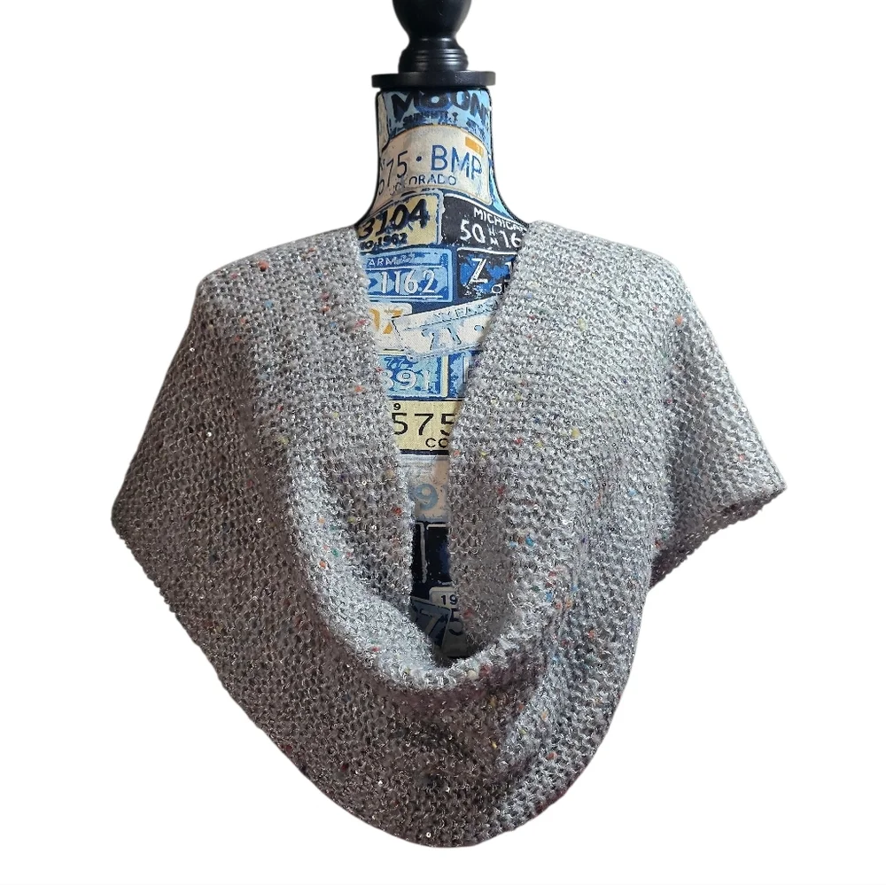 NWT Betsey Johnson Infinity Scarf Silver Gray Knit Colorful Specks